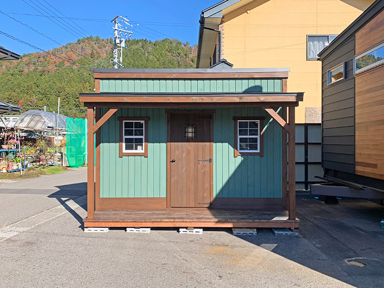 岐阜県正規代理店の展示場にある小屋:ナチュラルシリーズ・スタイル01