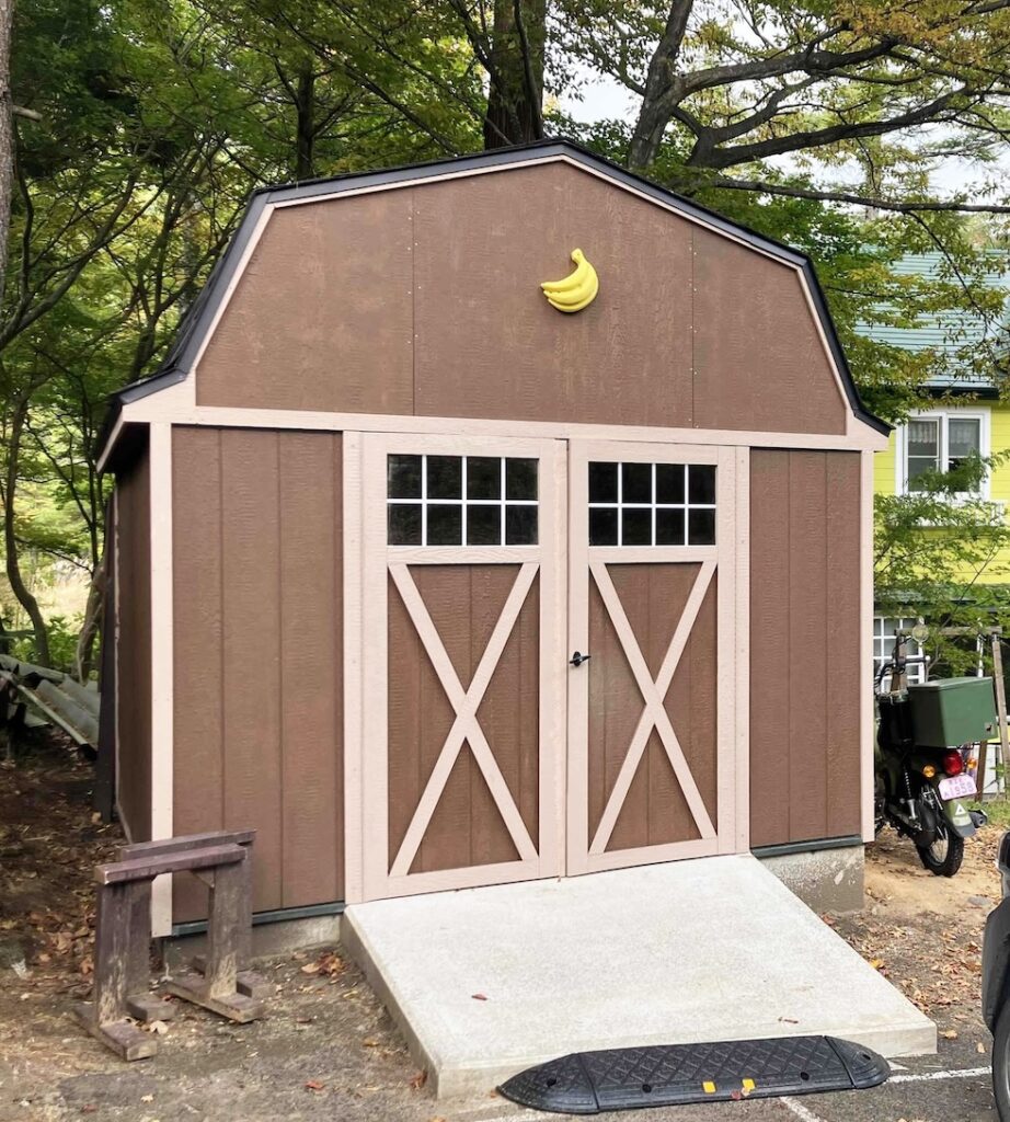 小屋の中でボルダリングができる!クライマーの夢を小屋で実現。